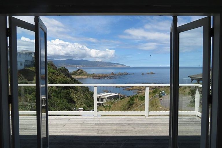 Photo of property in 57 High Street, Island Bay, Wellington, 6023