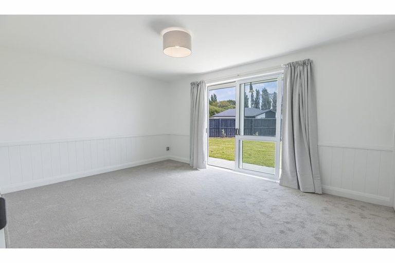 Photo of property in 4 George Oliver Place, Kainga, Christchurch, 8083