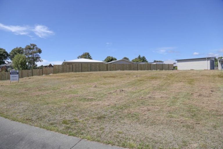 Photo of property in 8 Wai Kite Kite Place, Motuoapa, 3382