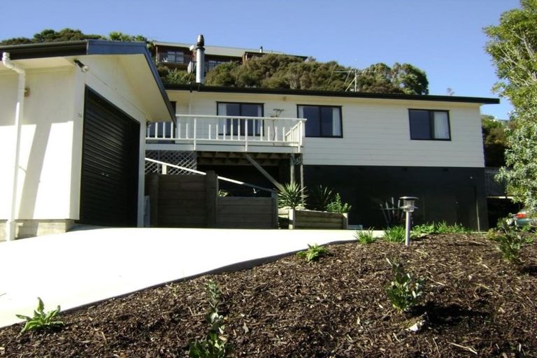 Photo of property in 25 Postgate Drive, Whitby, Porirua, 5024