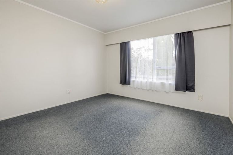 Photo of property in 1/10 Gloaming Place, Conifer Grove, Takanini, 2112