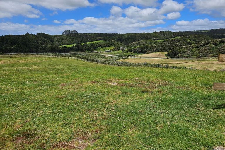 Photo of property in 674 Millbrook Road, Waipu, 0582