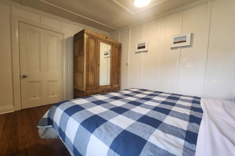 Photo of property in 10a Wharfe Street, South Hill, Oamaru, 9400