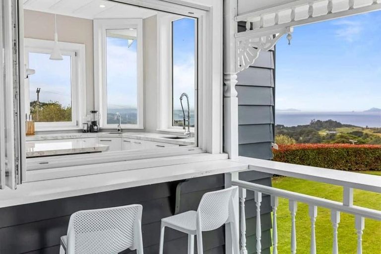 Photo of property in 112 Rodney Road, Whangateau, Warkworth, 0985