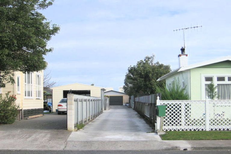 Photo of property in 309 Fenwick Street, Mayfair, Hastings, 4122