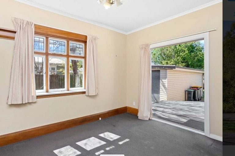 Photo of property in 6 Norwood Street, Beckenham, Christchurch, 8023