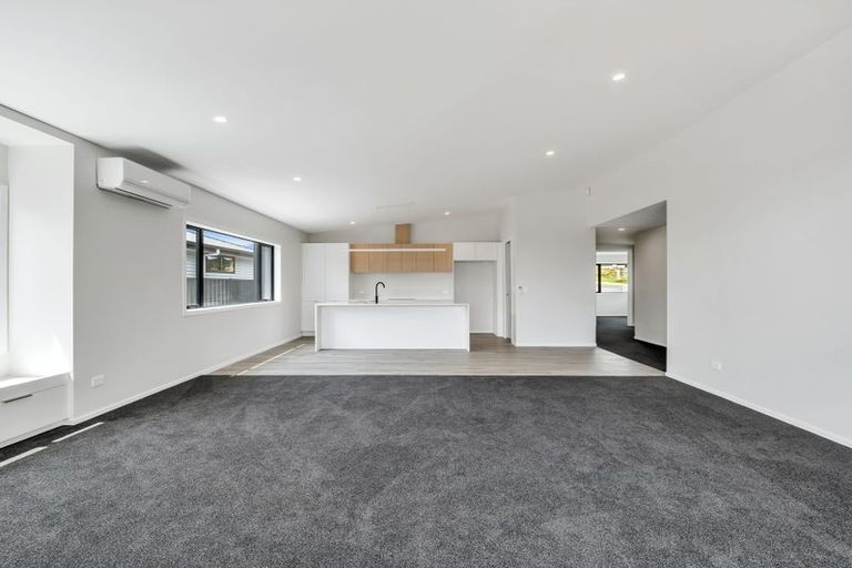 Photo of property in 2 Turepo Way, Owhata, Rotorua, 3010