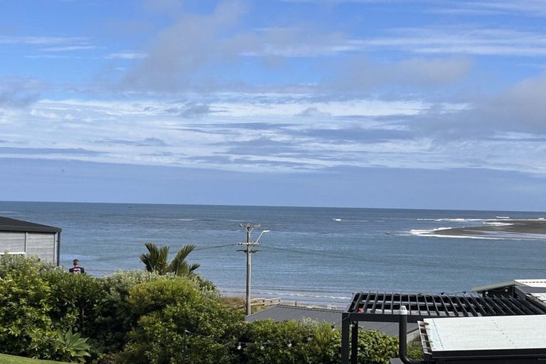 Photo of property in 8 Wainamu Road, Raglan, 3297