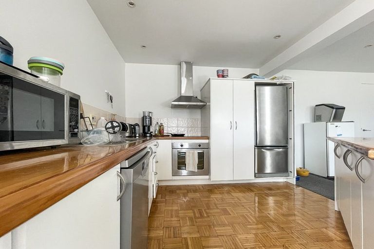 Photo of property in 7e Austin Street, Mount Victoria, Wellington, 6011