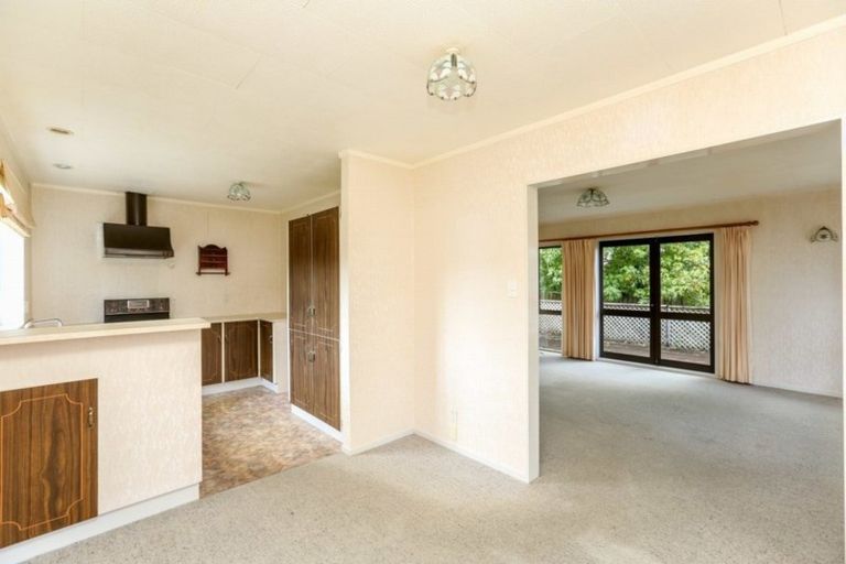 Photo of property in 8a Keats Place, Whalers Gate, New Plymouth, 4310