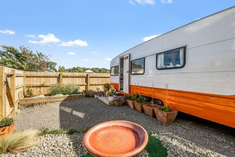 Photo of property in 13 Tahurangi Place, Spotswood, New Plymouth, 4310