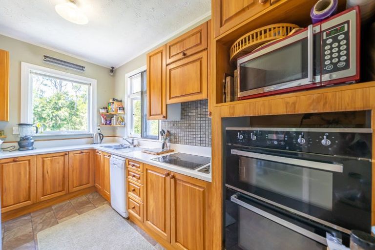 Photo of property in 1100b Coast Road, Wainuiomata Coast, Wainuiomata, 5373