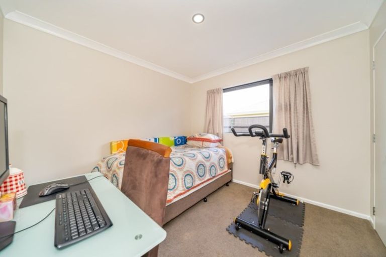 Photo of property in 28 Tararua Street, Trentham, Upper Hutt, 5018