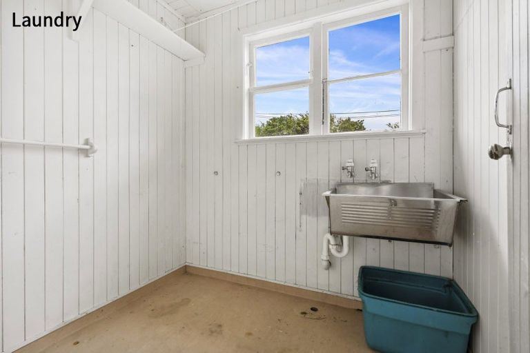 Photo of property in 53 Hewer Crescent, Naenae, Lower Hutt, 5011