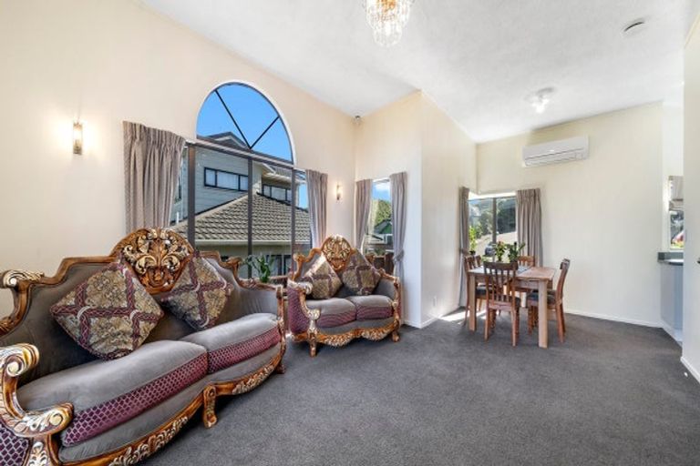 Photo of property in 9 Murchison Street, Island Bay, Wellington, 6023