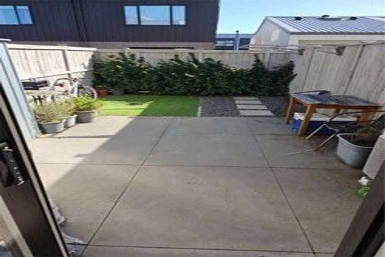 Photo of property in 49 Periko Way, Takanini, 2112