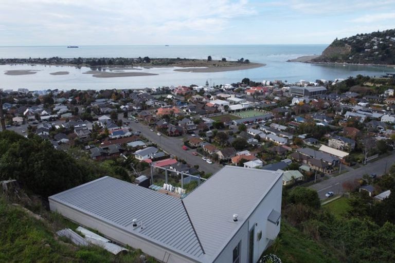 Photo of property in 14 Defender Lane, Redcliffs, Christchurch, 8081