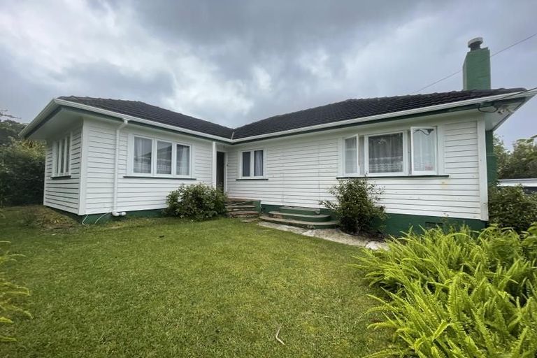 Photo of property in 98 Anzac Road, Morningside, Whangarei, 0110