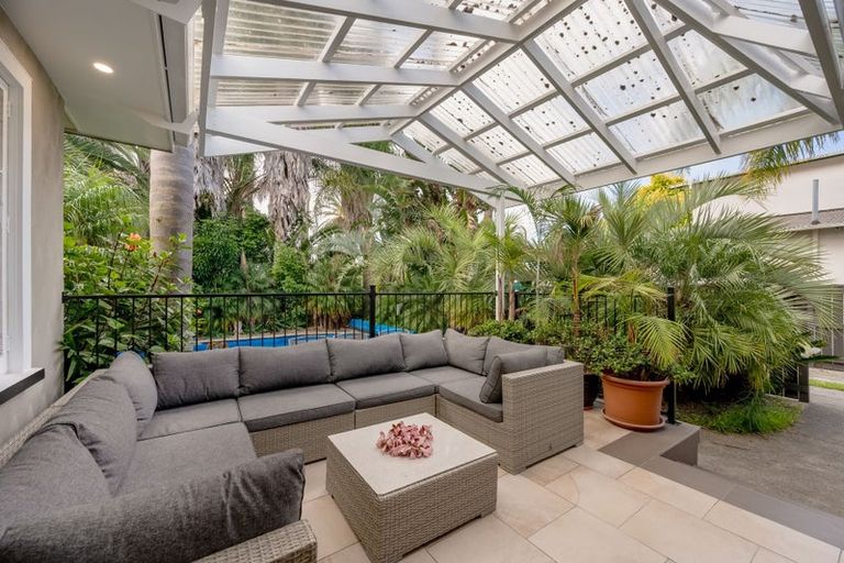 Photo of property in 168 Kennedy Road, Marewa, Napier, 4110