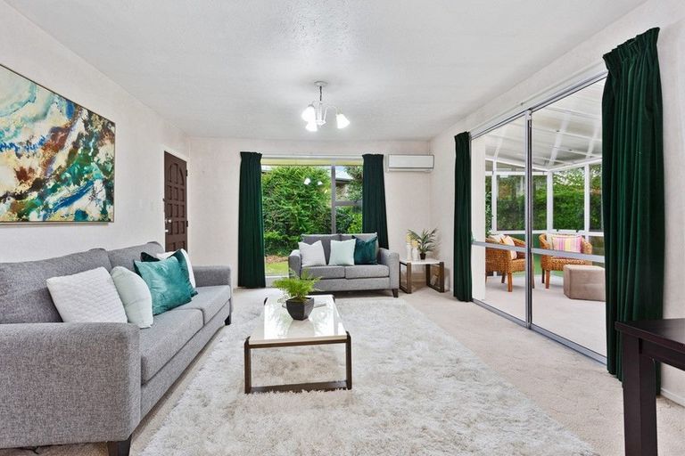 Photo of property in 12 Rolfe Place, Bishopdale, Christchurch, 8053