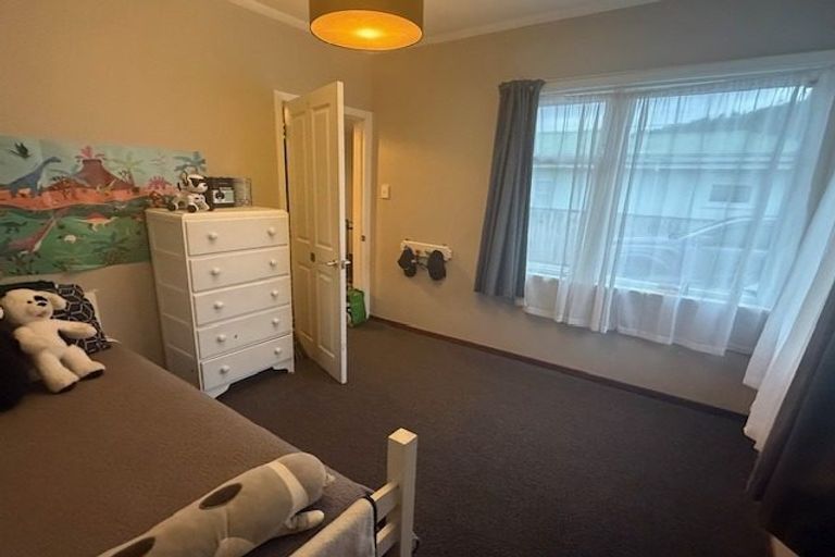 Photo of property in 16 Burden Avenue, Wainuiomata, Lower Hutt, 5014