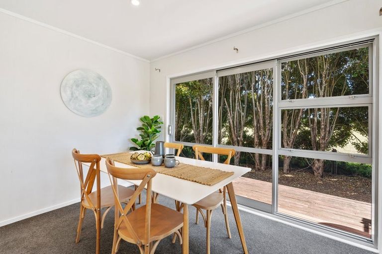 Photo of property in 15 Lowburn Avenue, Waipu, 0510