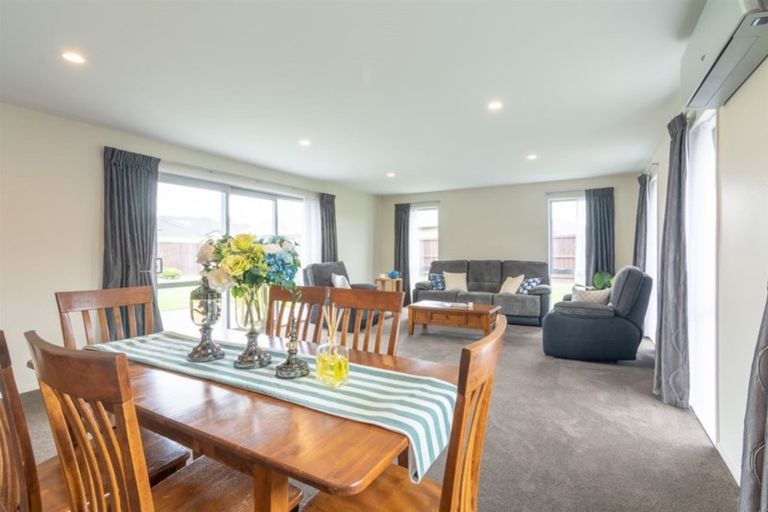 Photo of property in 21 Wootton Place, Kaiapoi, 7630