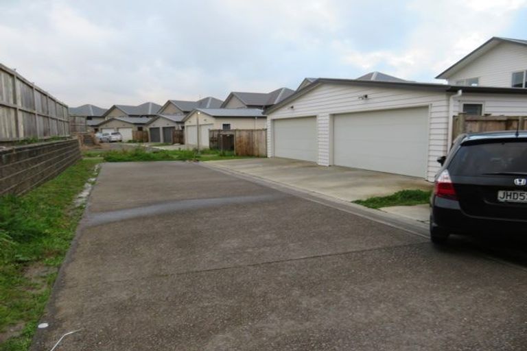 Photo of property in 70 Pencaitland Drive, Flat Bush, Auckland, 2019