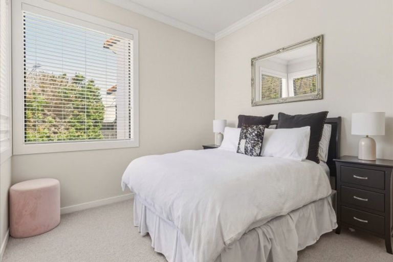 Photo of property in 15 Saint Clair Place, Papamoa Beach, Papamoa, 3118