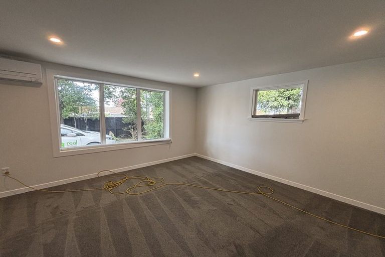 Photo of property in 34 Curletts Road, Sockburn, Christchurch, 8042