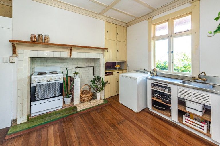 Photo of property in 21 Putiki Drive, Durie Hill, Whanganui, 4500