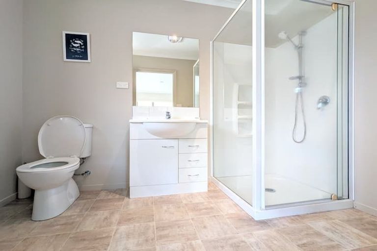 Photo of property in 51 Hamon Place, Pukehangi, Rotorua, 3015