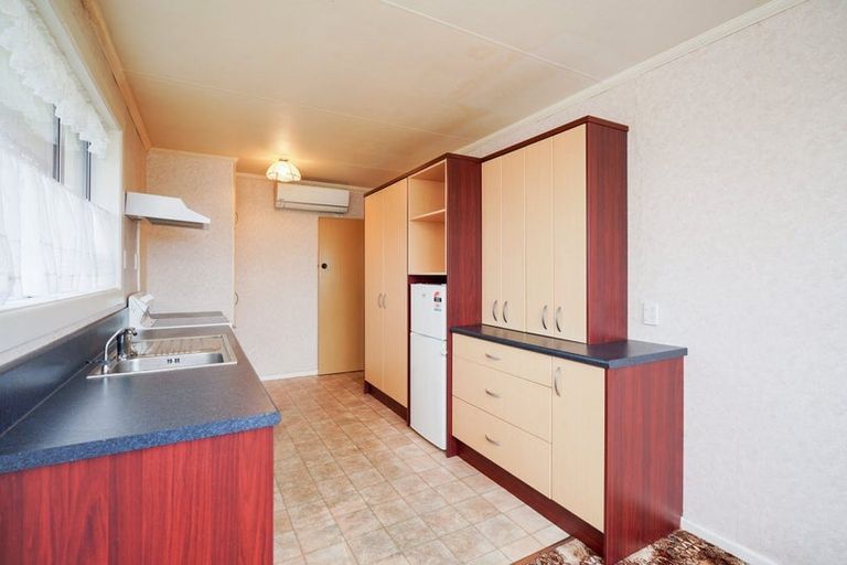 Photo of property in 57 Glenalmond Crescent, Rockdale, Invercargill, 9812