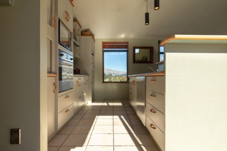 Photo of property in 30 Plantation Road, Wanaka, 9305