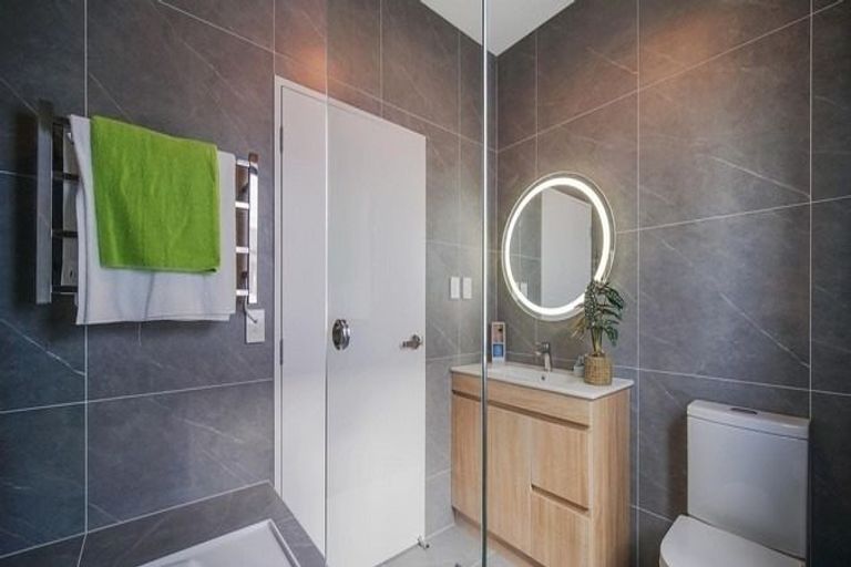 Photo of property in 9 Farranfore Road, Opaheke, Papakura, 2113