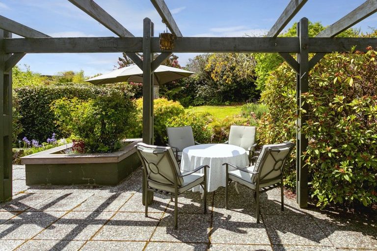 Photo of property in 60 Harvey Street, Waipahihi, Taupo, 3330