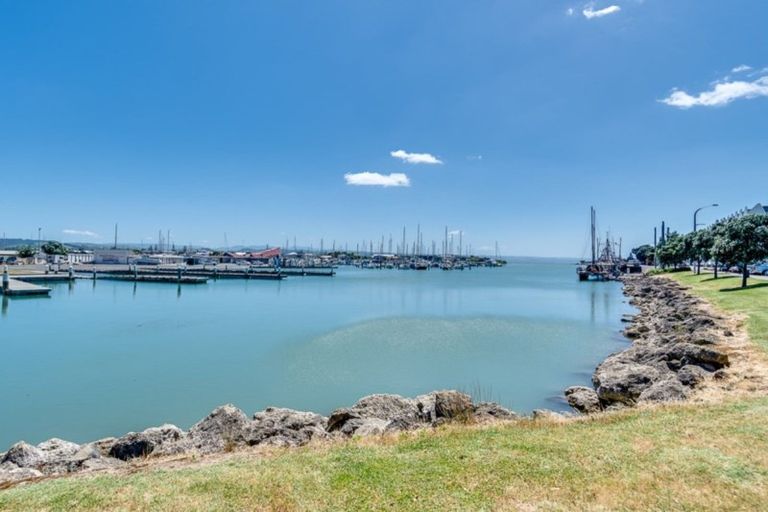 Photo of property in 14/26 West Quay, Ahuriri, Napier, 4110