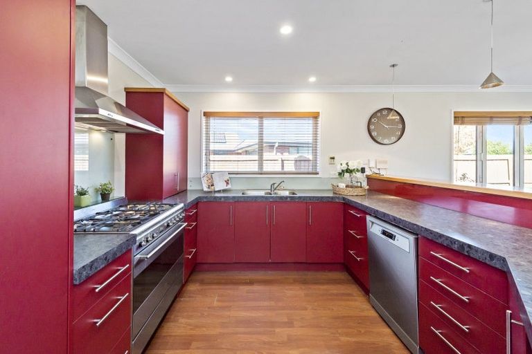 Photo of property in 7 Antonia Place, Aidanfield, Christchurch, 8025