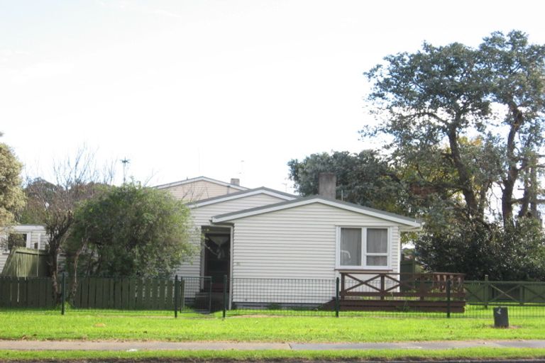 Photo of property in 6a Springs Road, Otara, Auckland, 2013