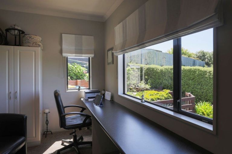 Photo of property in 1 Newman Street, Waimataitai, Timaru, 7910