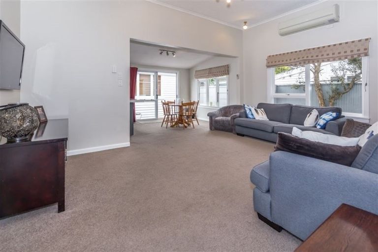 Photo of property in 30 Burlington Street, Sydenham, Christchurch, 8023