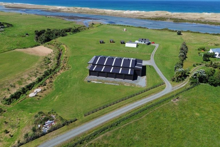 Photo of property in 487 Cove Road, Waipu, 0582