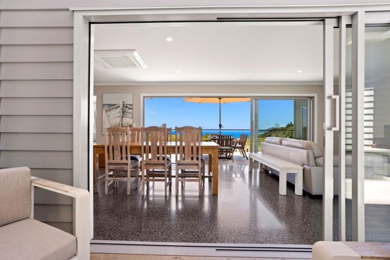 Photo of property in 116 Stratford Drive, Cable Bay, 0420