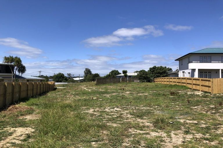 Photo of property in 17b Alexandra Street, Riverhead, 0820