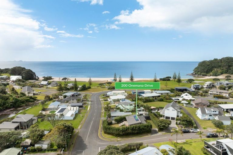 Photo of property in 200 Onemana Drive, Onemana, Whangamata, 3691
