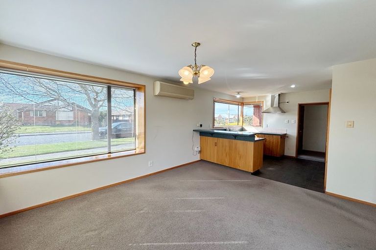 Photo of property in 2/24 Kintyre Drive, Broomfield, Christchurch, 8042