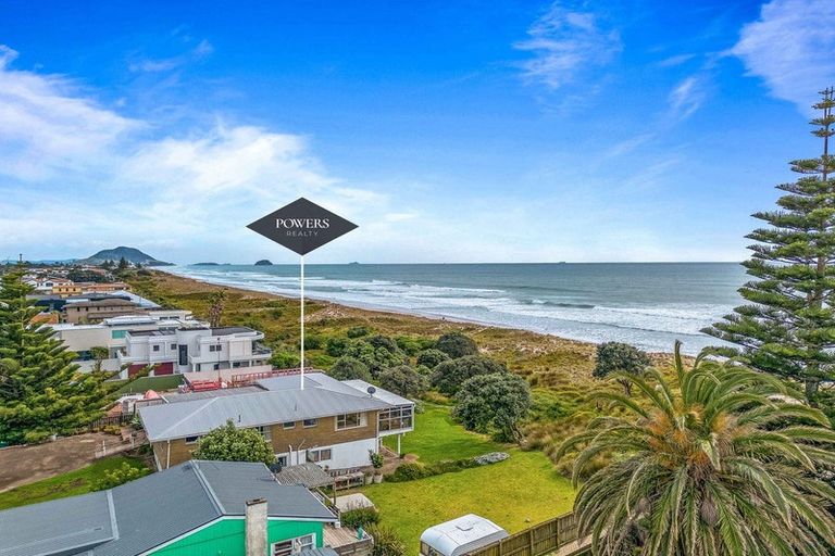 Photo of property in 395a Oceanbeach Road, Mount Maunganui, 3116