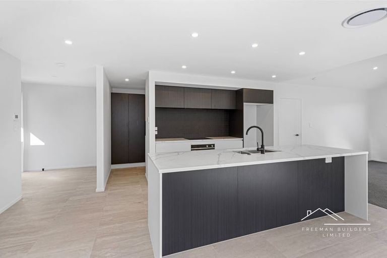 Photo of property in 43 Thirlwall Street, Woodend, 7610