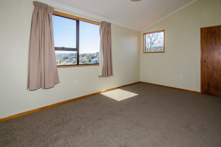 Photo of property in 162 Main South Road, Green Island, Dunedin, 9018