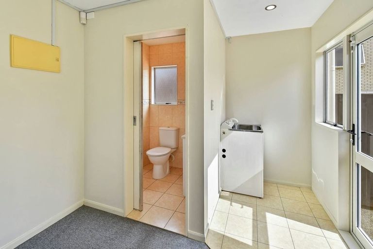 Photo of property in 9 Bezar Place, Flat Bush, Auckland, 2016